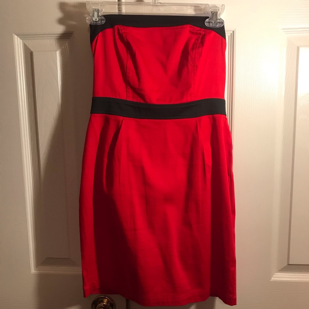 Forever 21 Red Strapless Dress